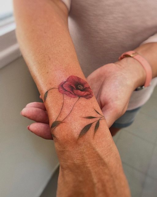 Wrist Wrap Realism Tattoo Design