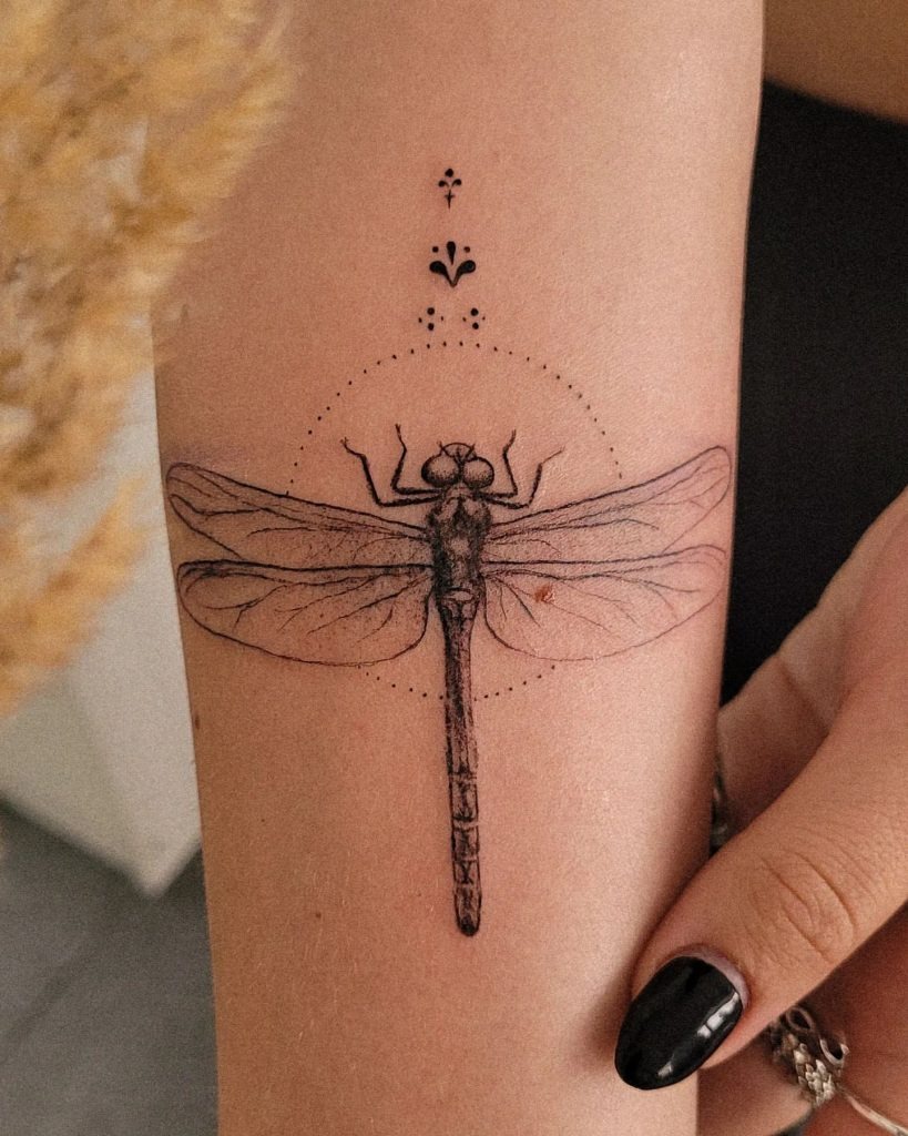 Bold and Masculine: The Dragonfly Tattoo for Men Tattoo Design