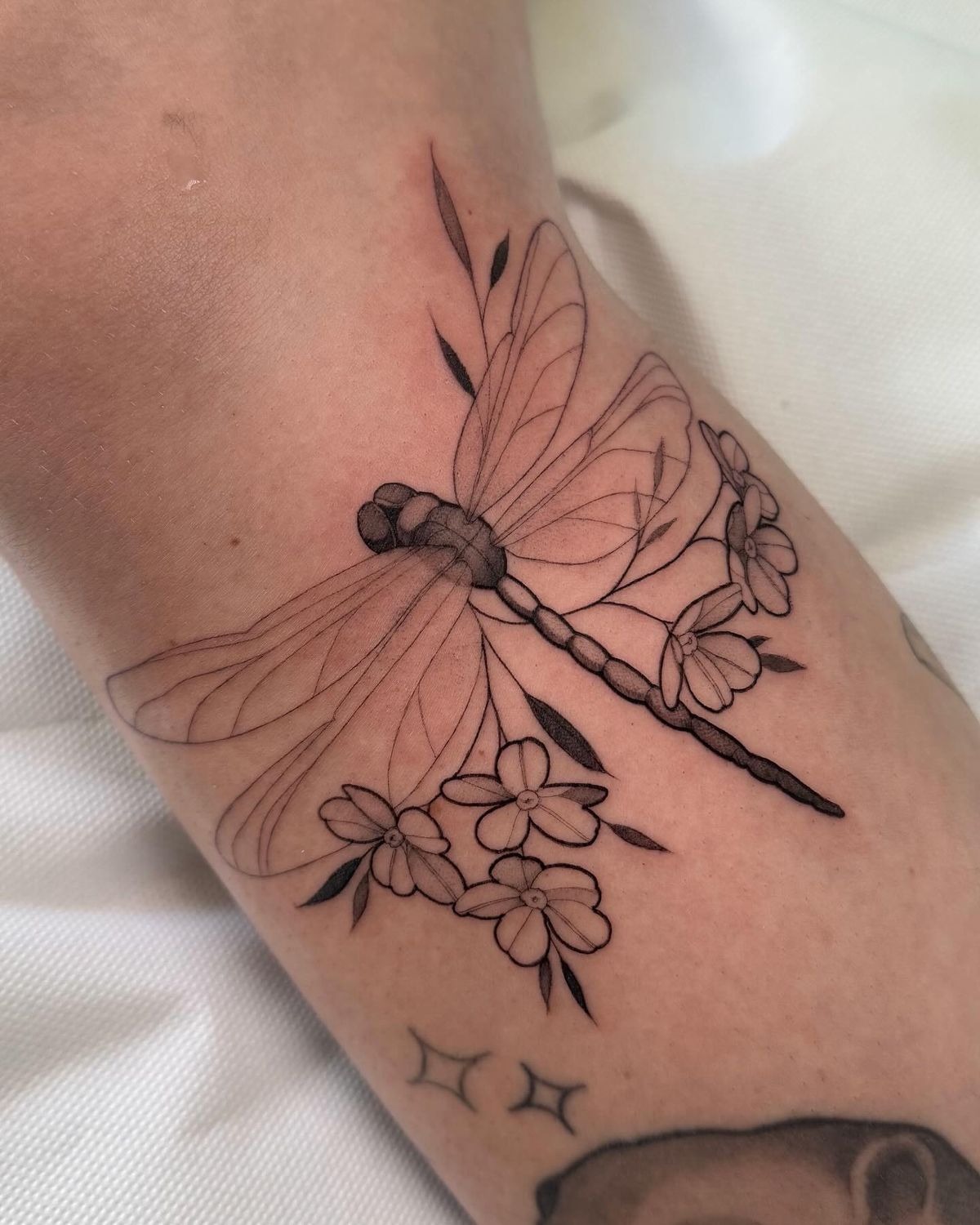 Dragonfly and Flower Fine Line Tattoo Tattoo Design