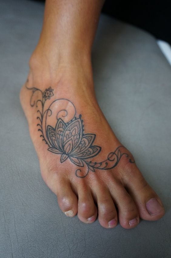 Flowery FootBest Friend Tattoo Tattoo Design