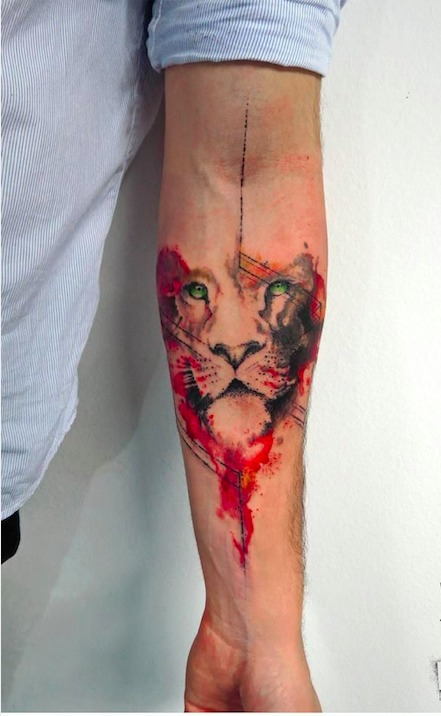 Watercolor MinimalistLion Tattoo Tattoo Design