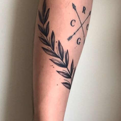 Color Laurel Shoulder Cap Tattoo Tattoo Design