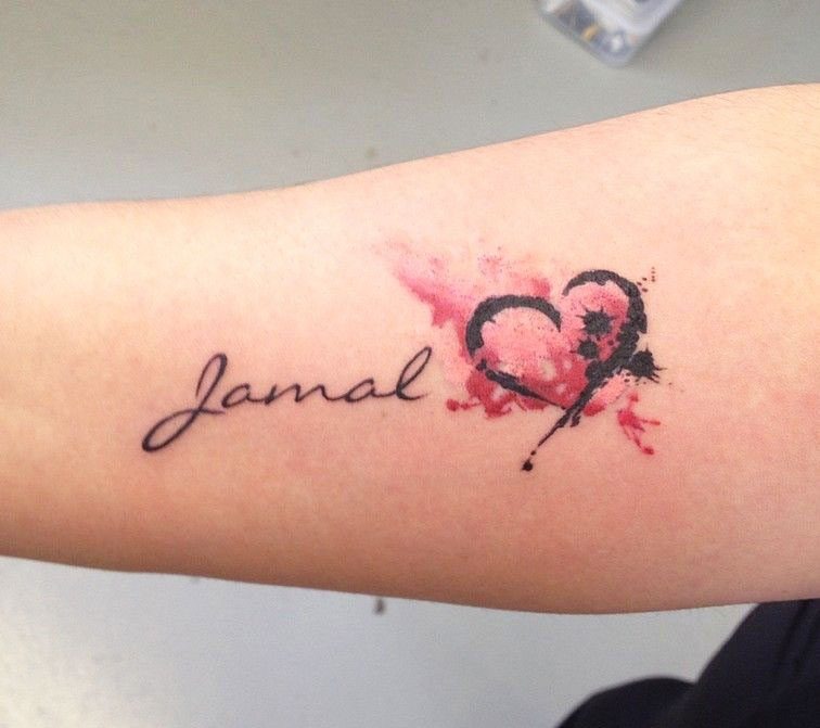 Dimensional Triangle Gem Heart Look Tattoo Design