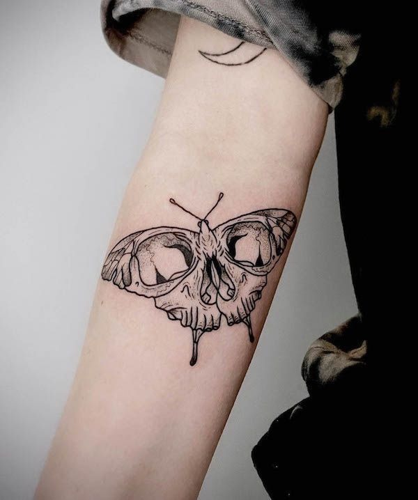 Skull Moth Tattoo with a Dripping Effect Tattoo Design