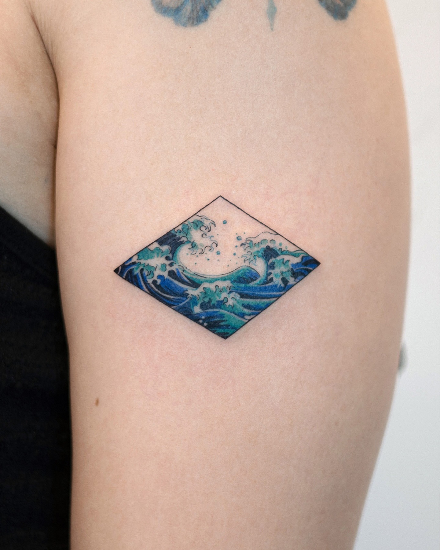 Geometric Wave Tattoo Tattoo Design