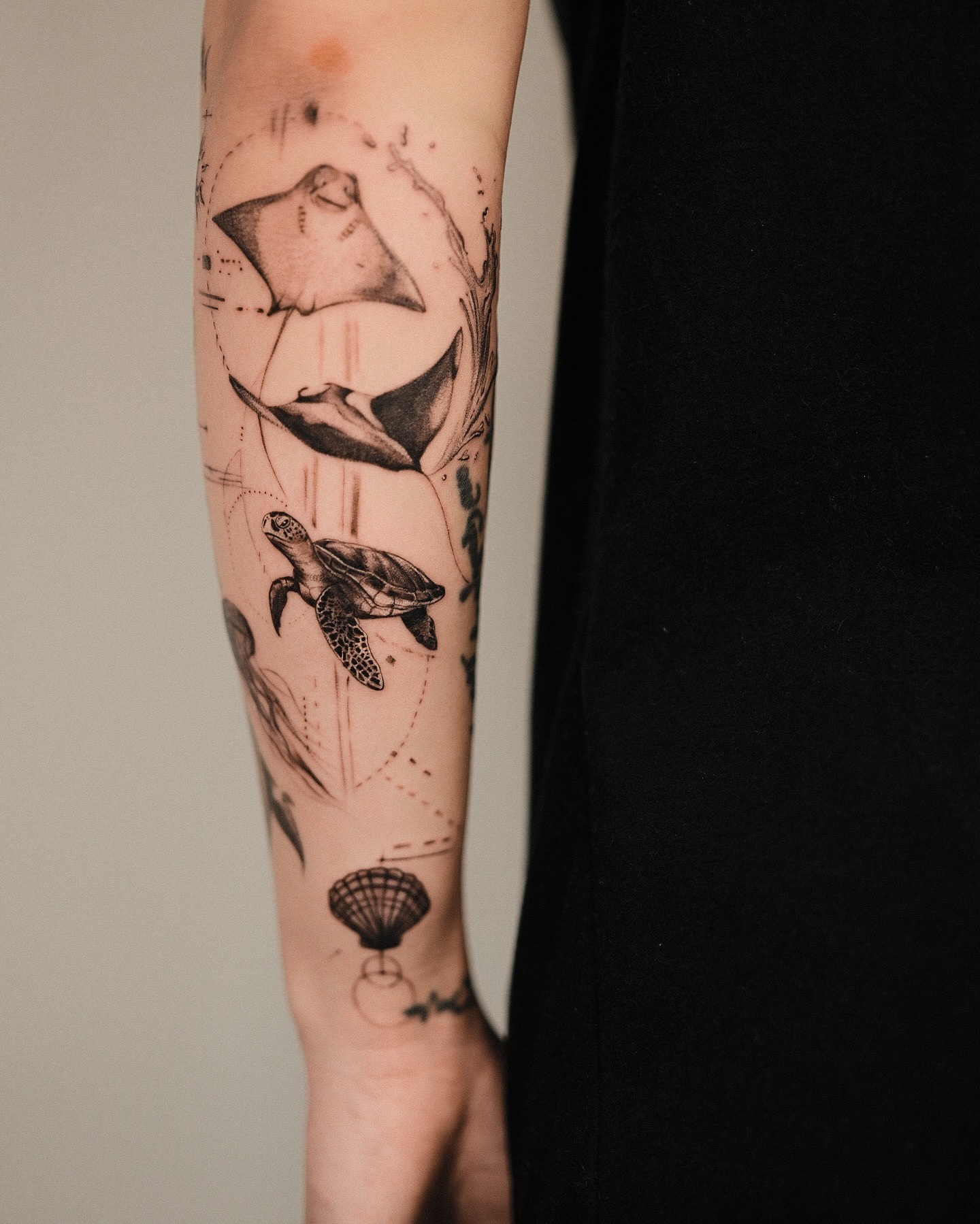 Manta Ray and Sea Turtle Ocean Tattoo Tattoo Design