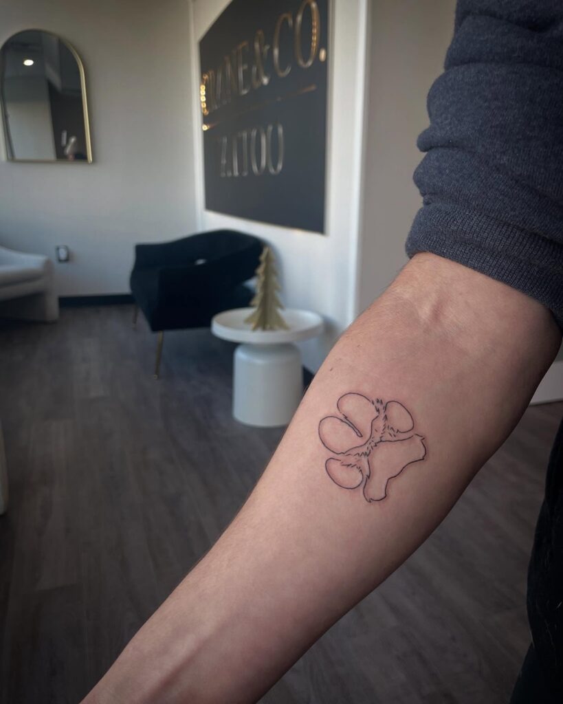 Minimalistic Paw Print Outline Tattoo Tattoo Design