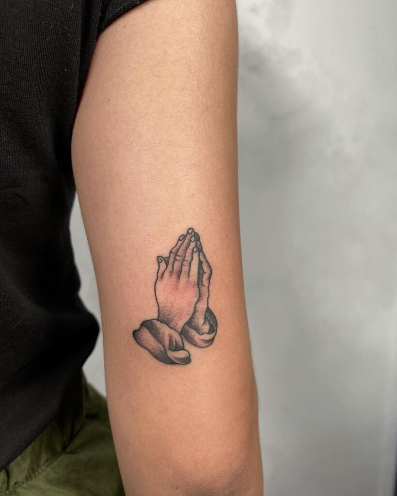 Praying Hands and Pocket Watch Memorial Tattoo Tattoo Design
