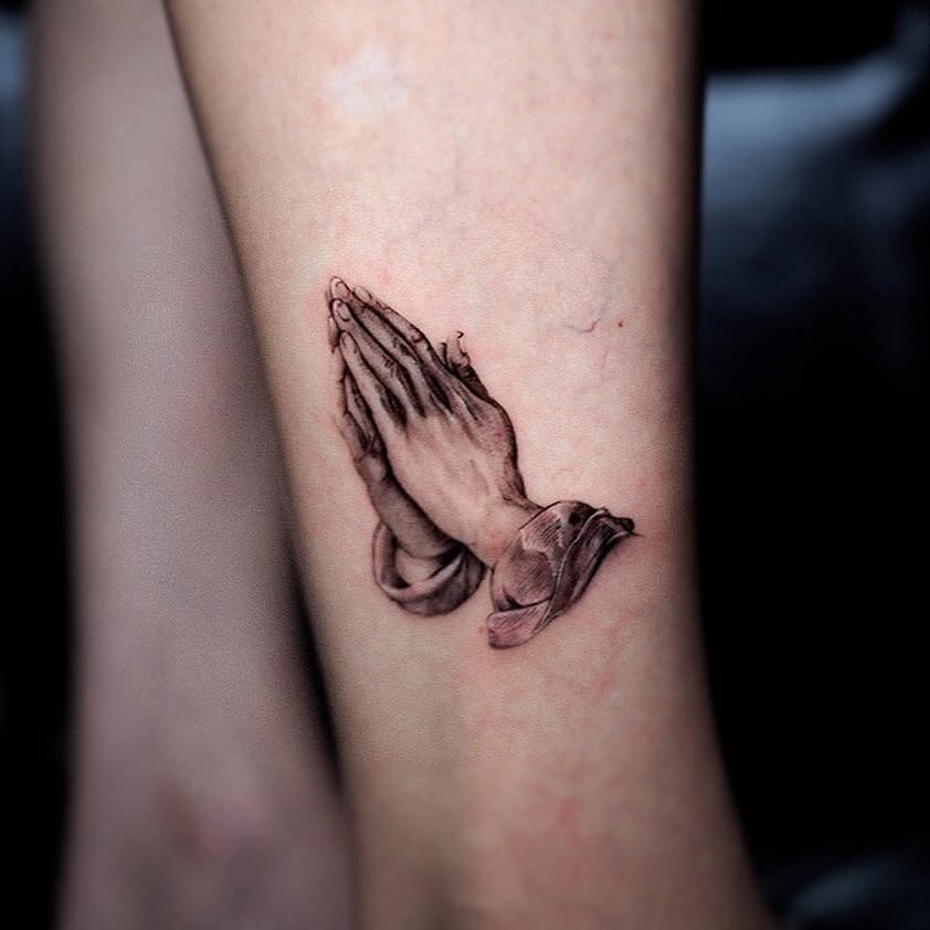 Praying Hands Tattoo with Red Chain and Key Tattoo Design