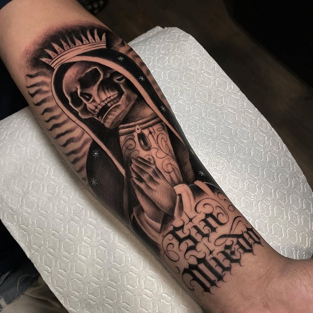 Intricate Santa Muerte tattoo showcasing detailed artistry. Tattoo Design