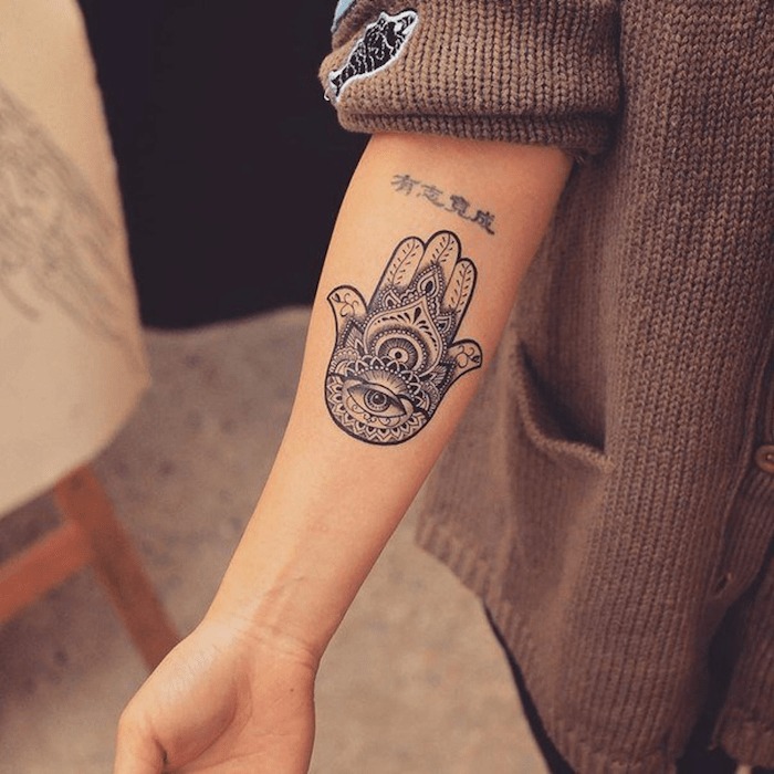 Hamsa Hand with Eye Tattoo Tattoo Design