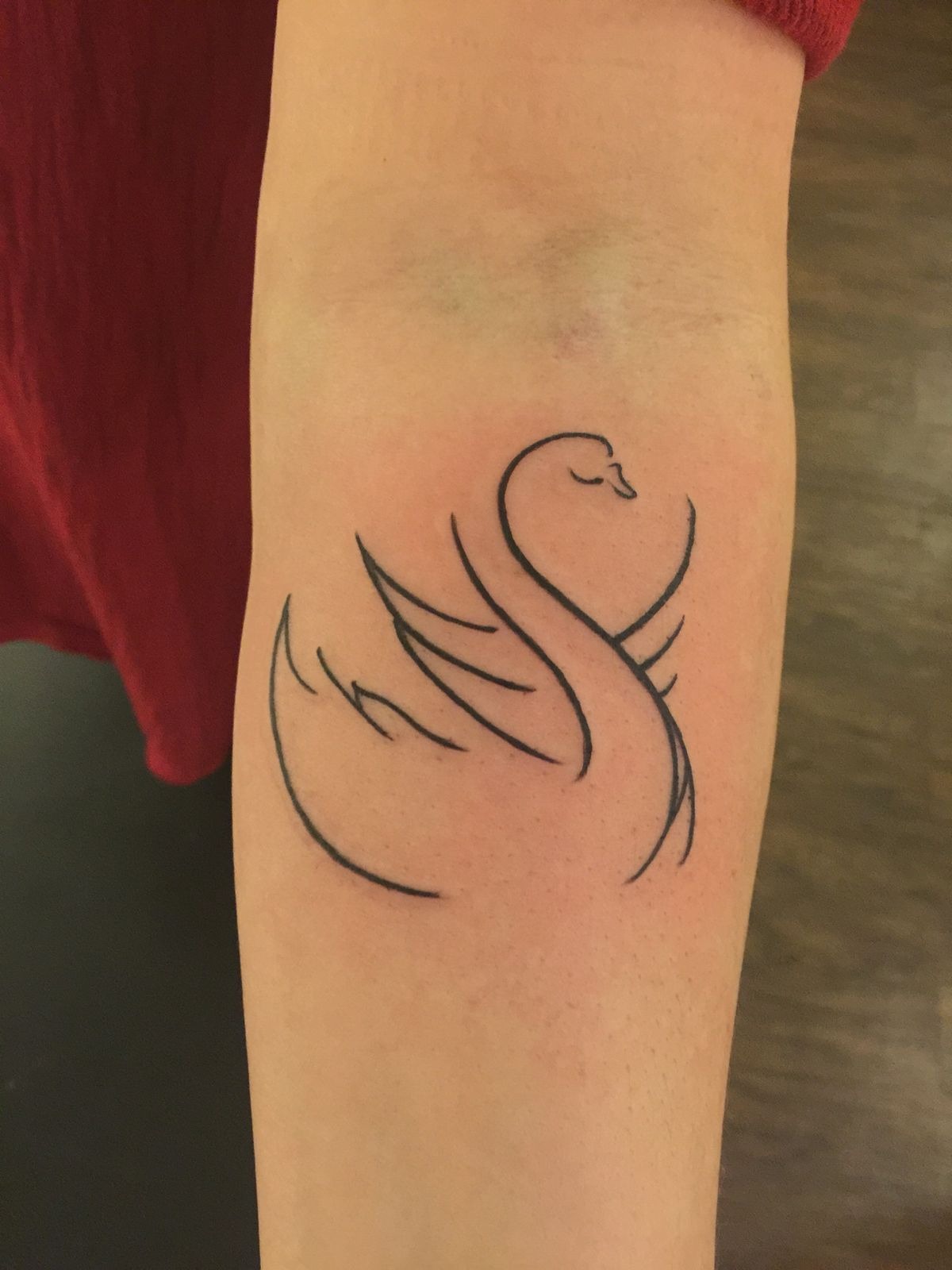 Minimalist Simple Swan Line Tattoo Tattoo Design