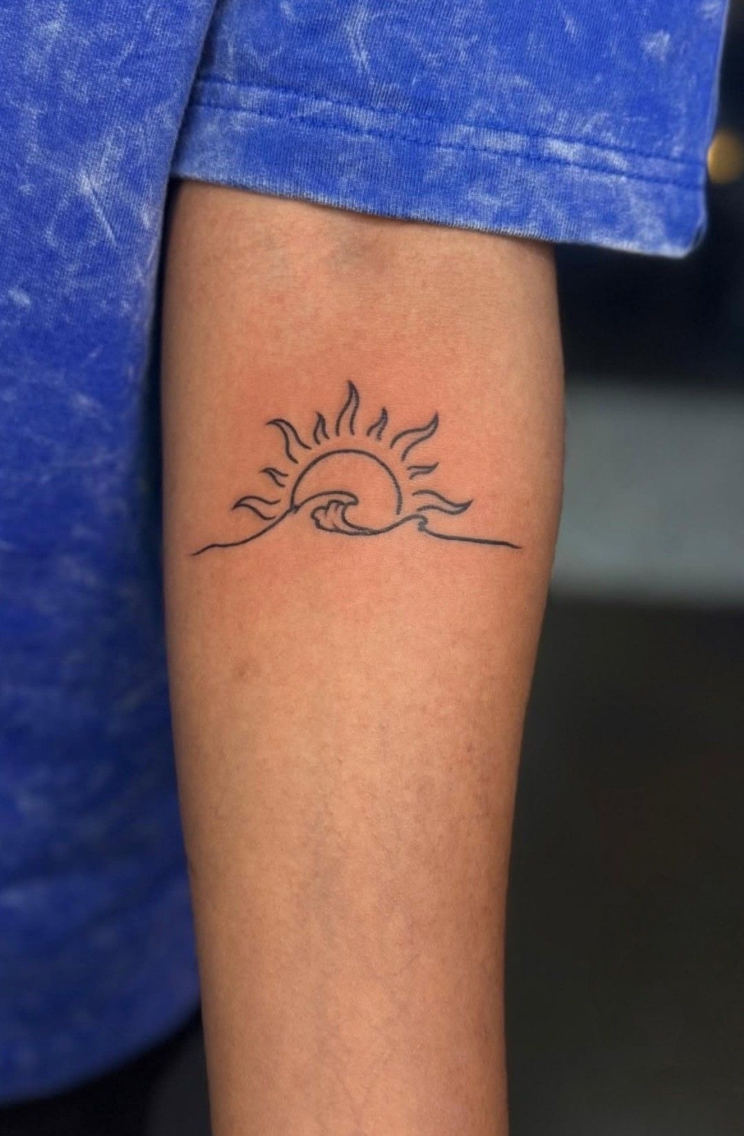 Sun and Wave Line Tattoo Tattoo Design