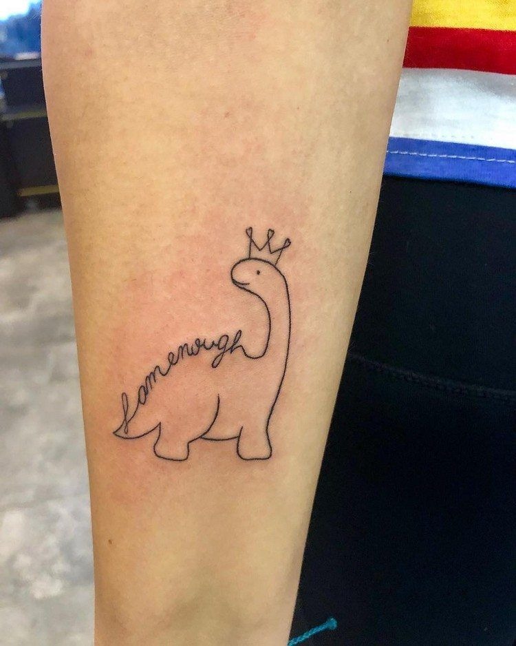 Minimalist Long-Neck Name Tattoo Tattoo Design