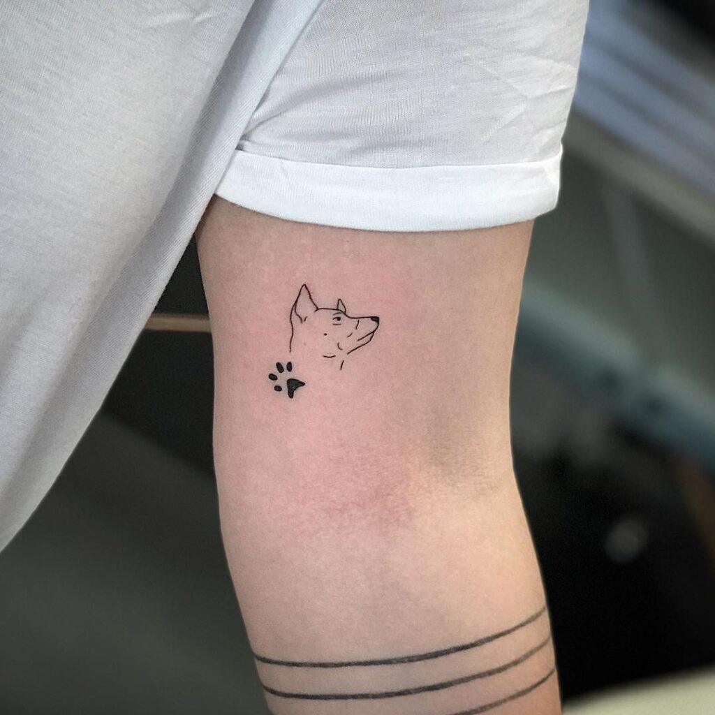 Paw Print with Floral Wreath and Name Tattoo Tattoo Design