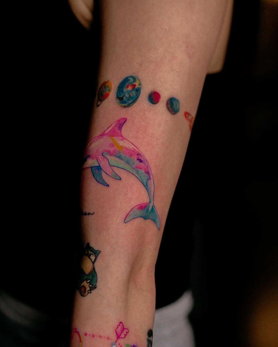 Dynamic dolphin design with a minimalist vibe Tattoo Design
