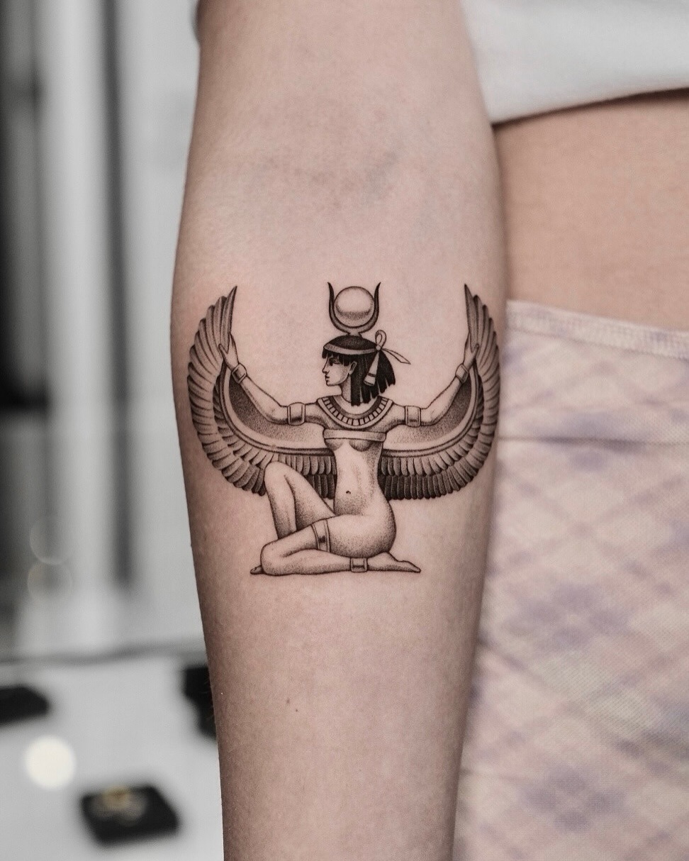 Elegant Cleopatra tattoo with striking wings Tattoo Design