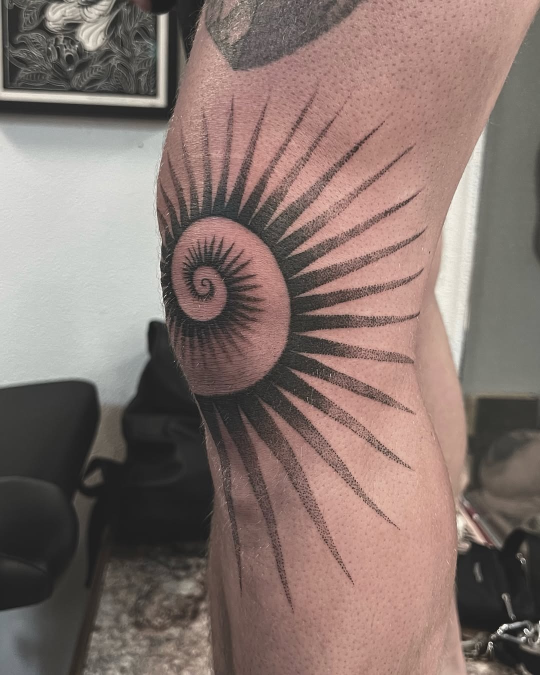 Stunning Fibonacci spiral tattoo on the leg Tattoo Design