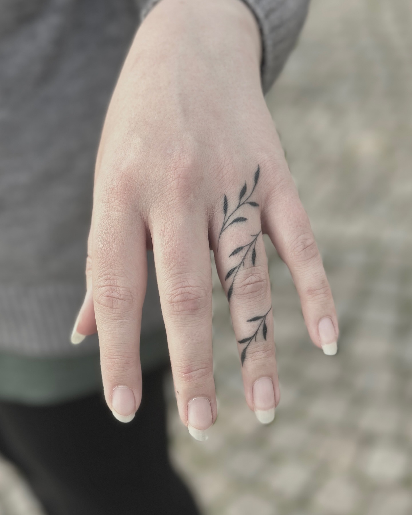 Bold Scorpion Finger Tattoo Tattoo Design
