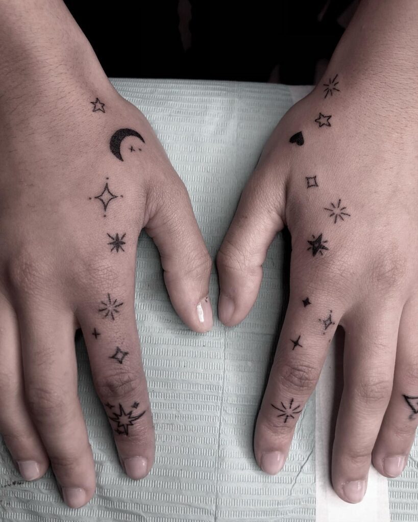 Flowing Vine Finger and Hand Tattoo Tattoo Design