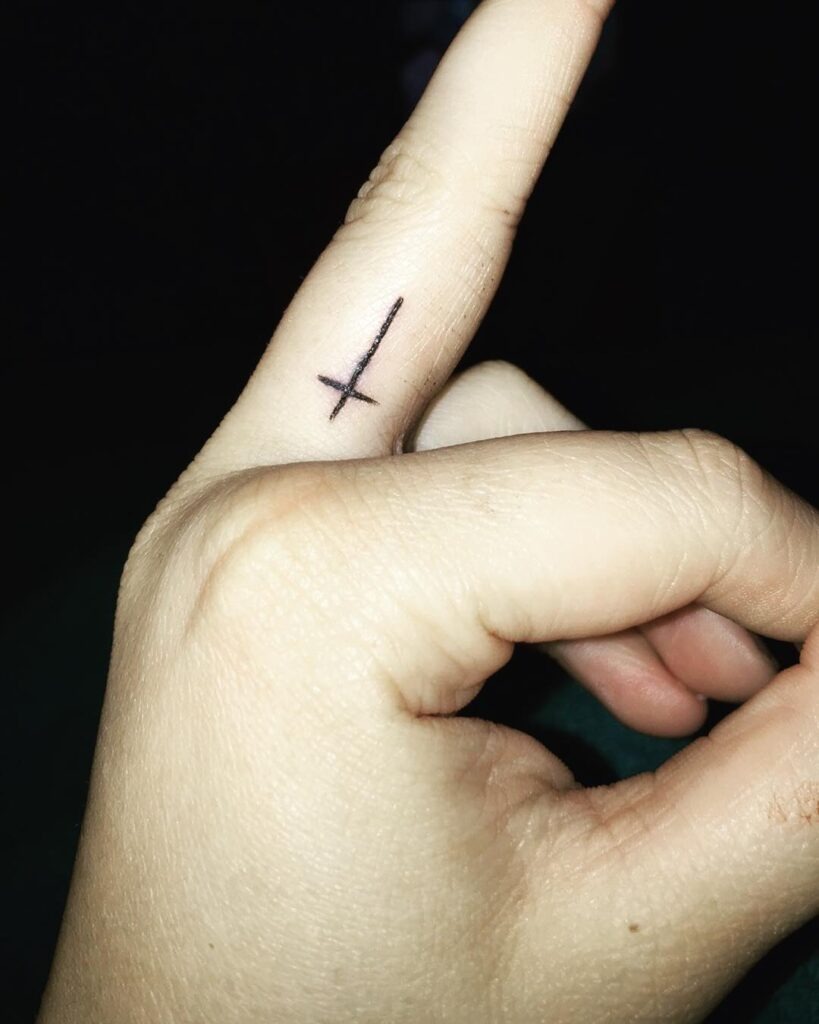 Minimalist Diamond Finger Tattoo Tattoo Design