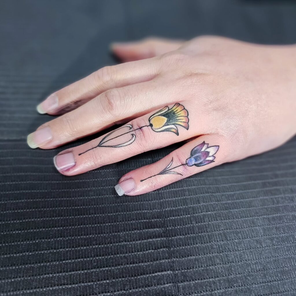 Vine Finger Tattoo Tattoo Design