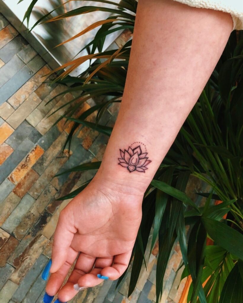 Little Floral Uterus Wrist Cuff Tattoo Tattoo Design