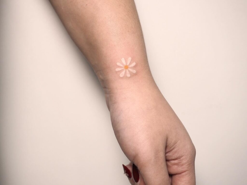 Soft White Daisy Wrist Tattoo Tattoo Design