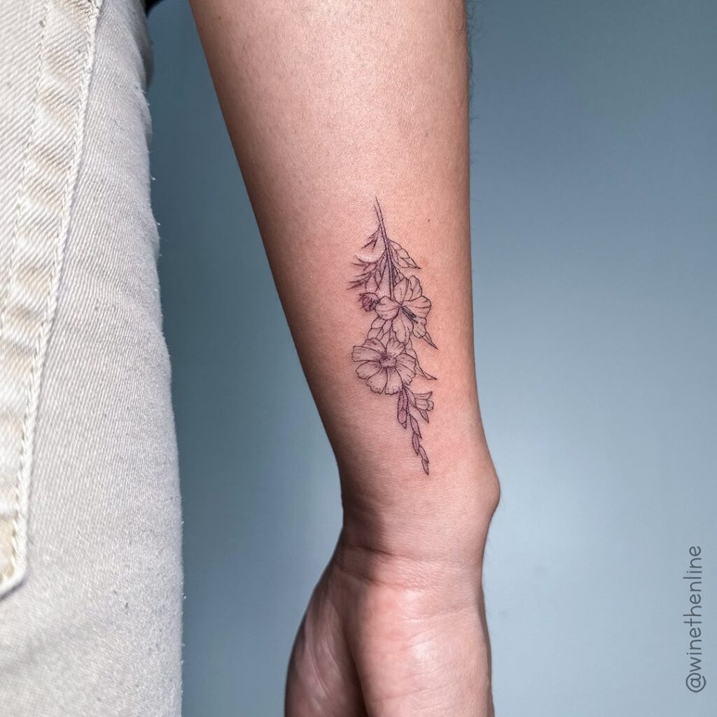 Trailing Floral Wrist Tattoo Tattoo Design