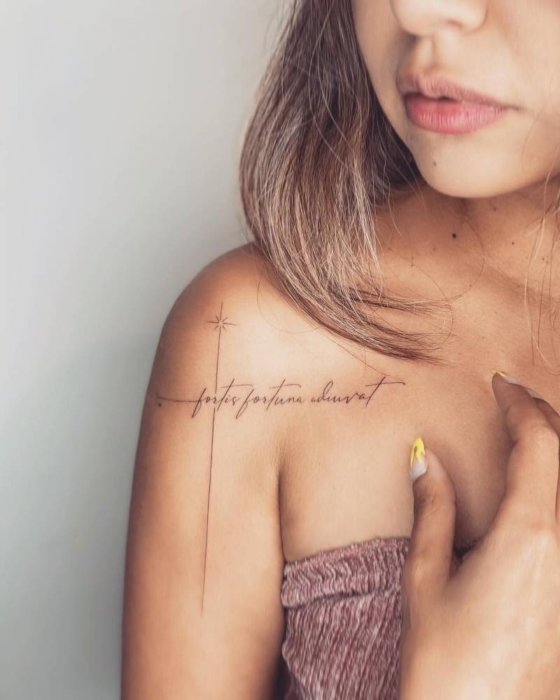 Minimalist Collarbone Design for Women Tattoo Design