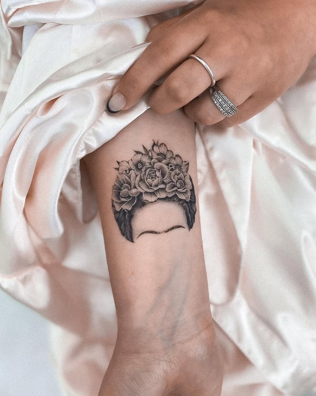 Vibrant Frida Kahlo-Inspired Tattoo Design Tattoo Design