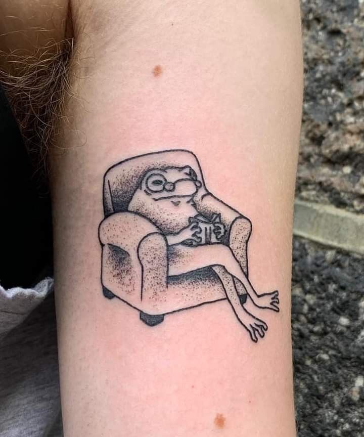 Cozy Armchair Frog Tattoo Tattoo Design
