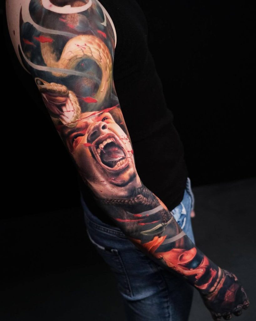 This dramatic sleeve tells the tale of a fierce battle between a serpent and a warrior.