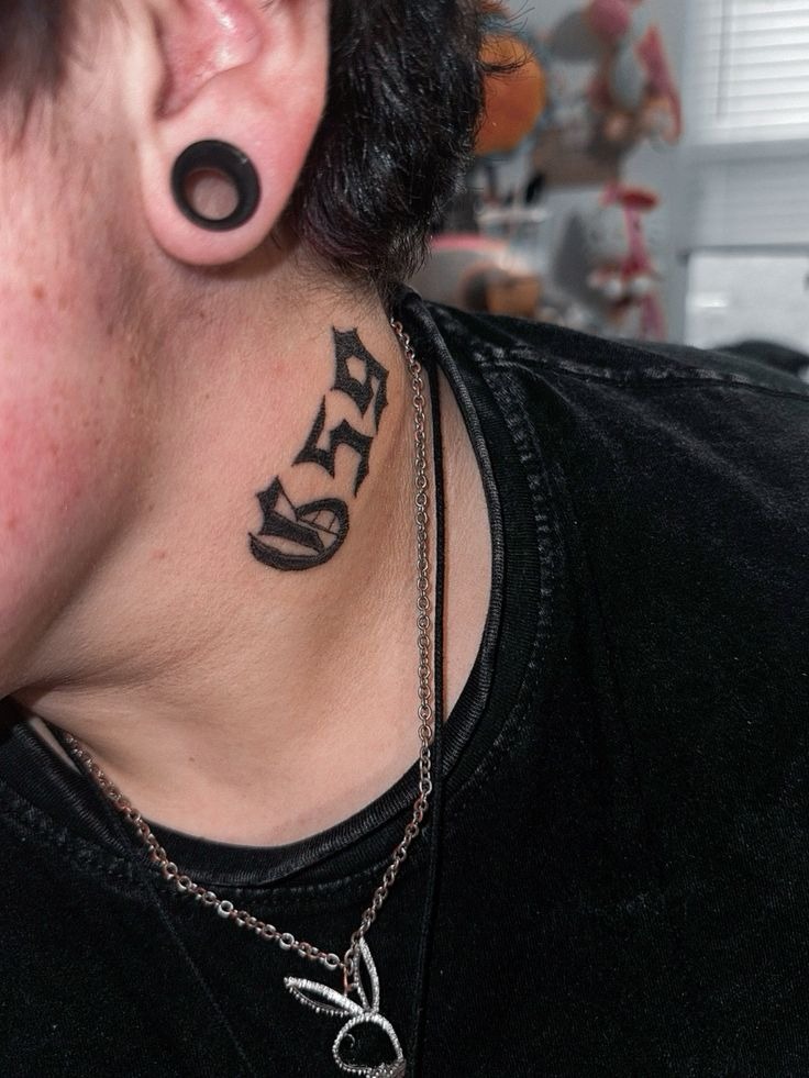 G59 Gothic Neck Tattoo Tattoo Design