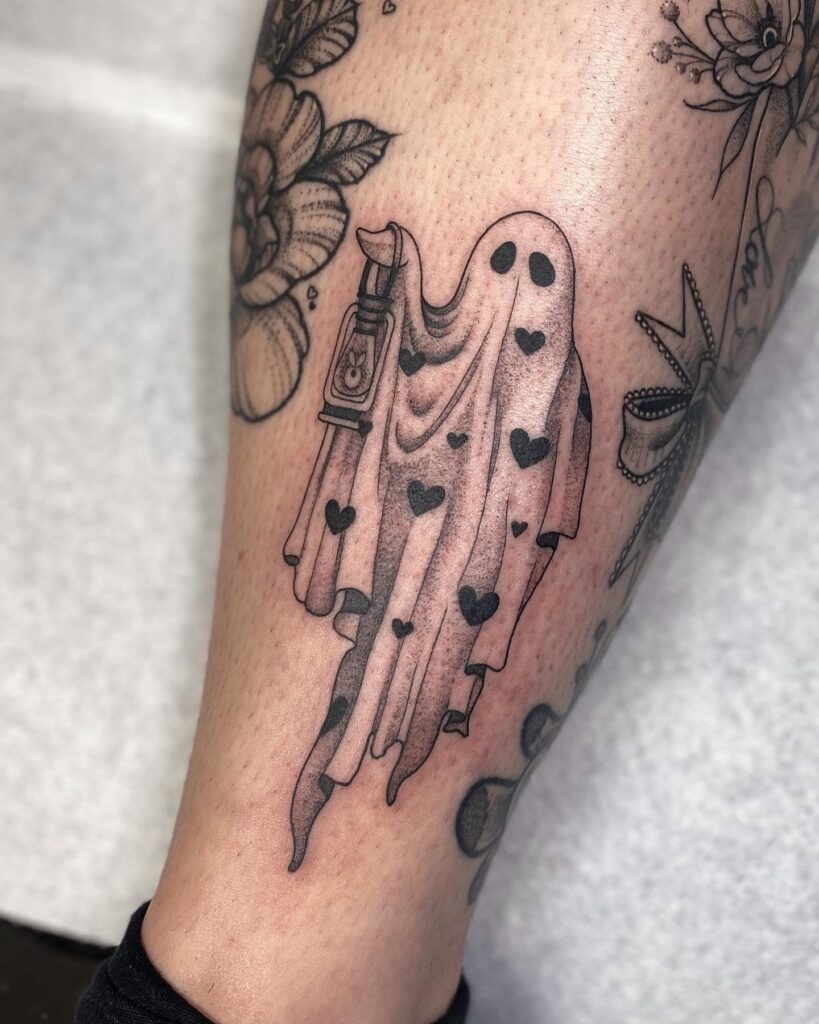 Heart Pattern Ghost Tattoo Tattoo Design