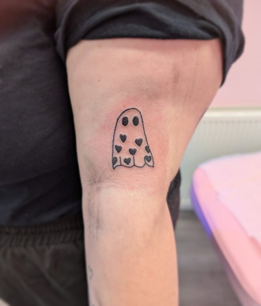 Minimalist Ghost Tattoo with Hearts Tattoo Design