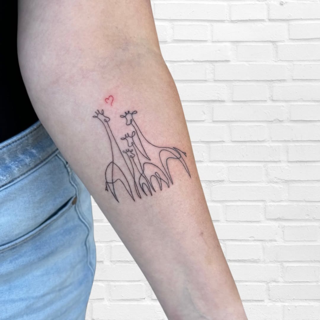 Charming minimalist giraffe tattoo with heart Tattoo Design