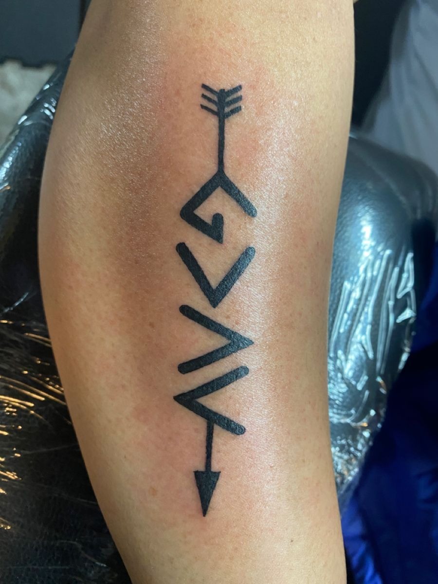 Minimalist Forearm Tattoo with Sun and Mountains Tattoo Design