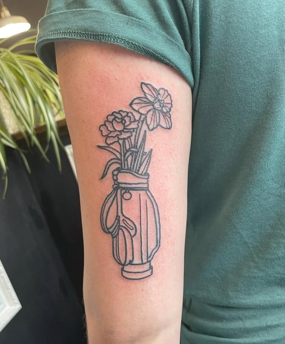 Charming Golf Glove with Floral Accents Tattoo Design