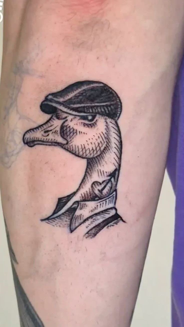 Bold Diving Goose in american traditional Style Tattoo Design
