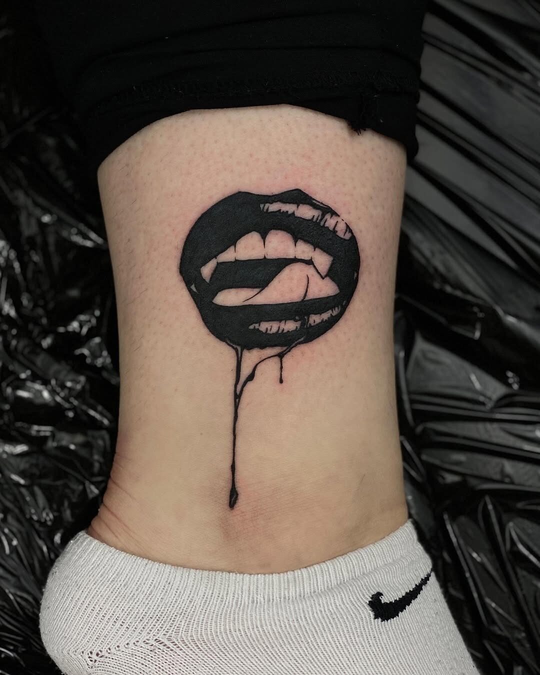 Stylish Dripping Lips Gothic Tattoo Design Tattoo Design