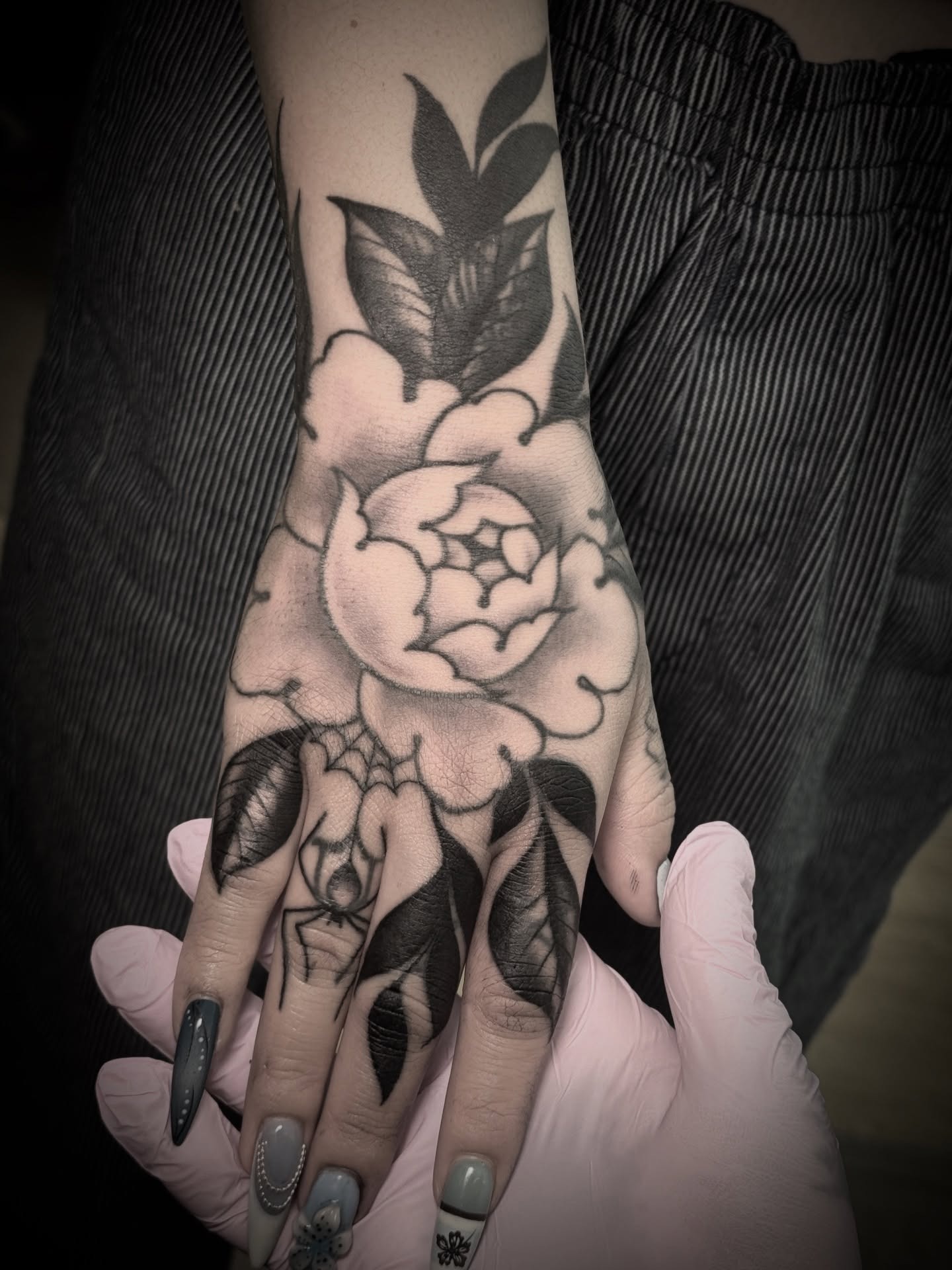 Floral Knuckle and Fine Line Accent Tattoo Design