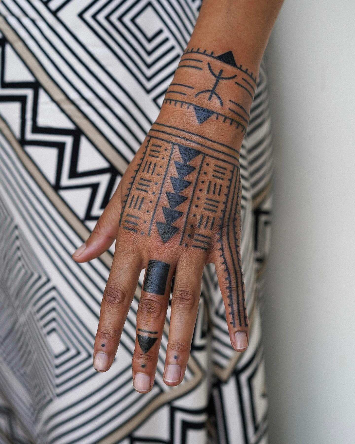 Minimalist Ring Bands and Abstract Finger Accents Design