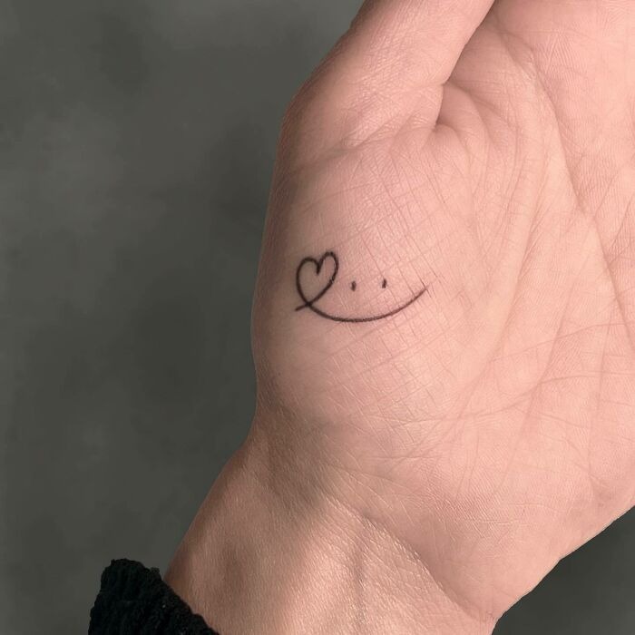 Minimalist Heart Smiley Hand Tattoo Tattoo Design