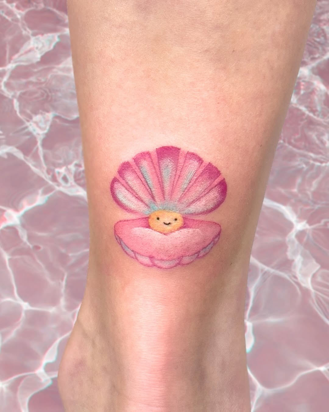 Adorable clam shell tattoo exuding cheerful vibes Tattoo Design