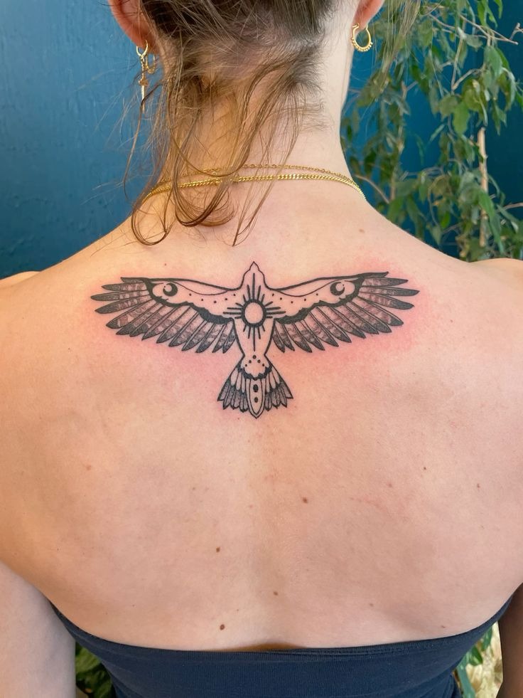 American Traditional Graphic Hawk Tattoo Idea Tattoo Design
