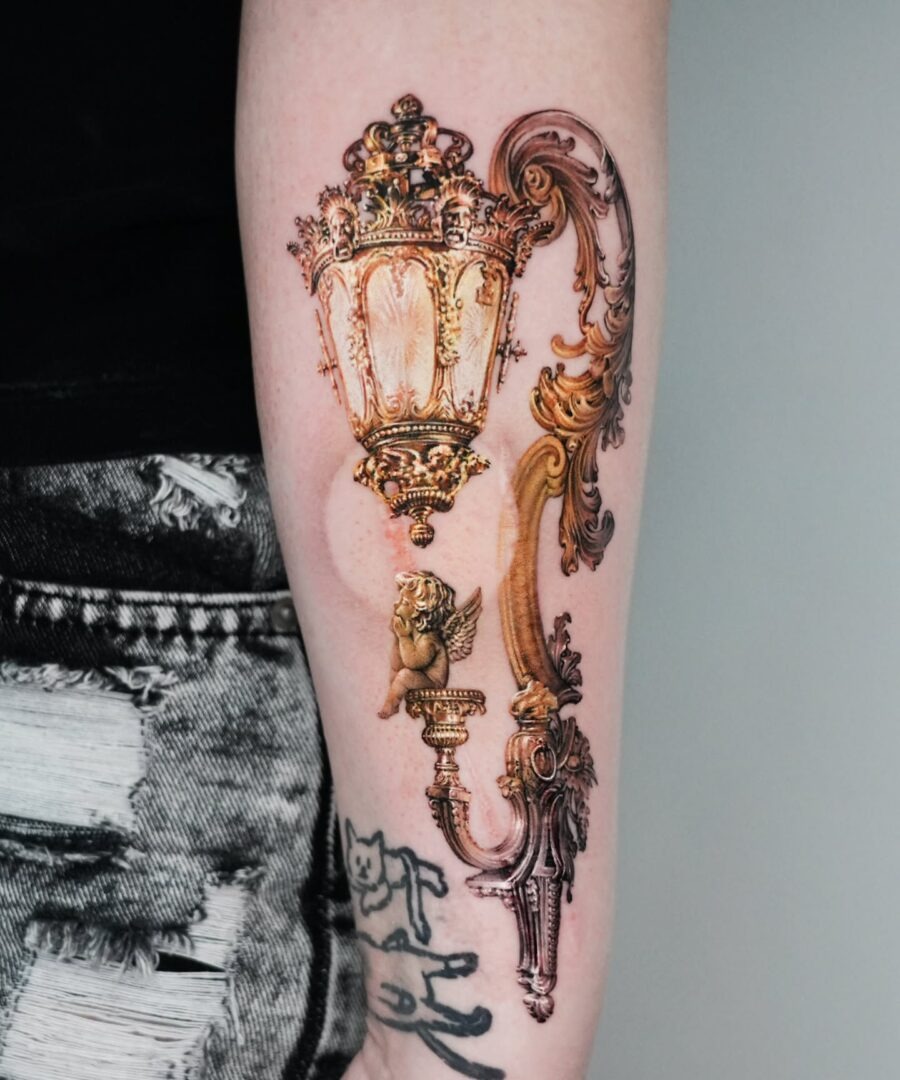 Stunning lamp tattoo showcasing intricate details Tattoo Design