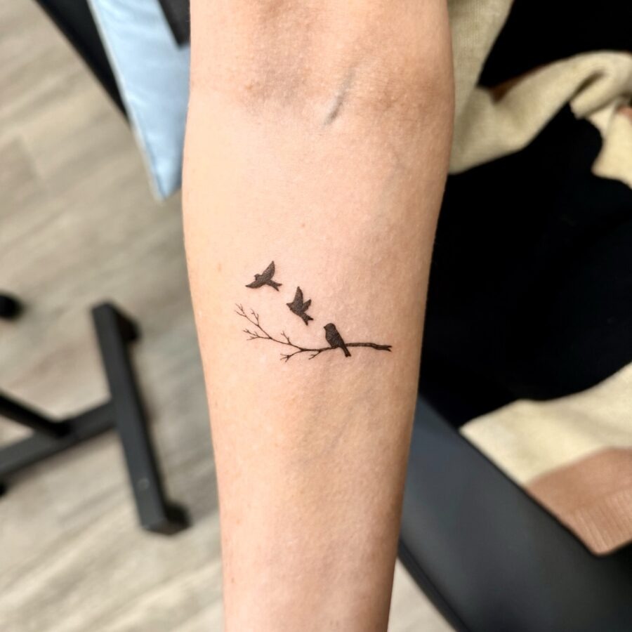 Elegant tattoo honoring loved ones with birds Tattoo Design