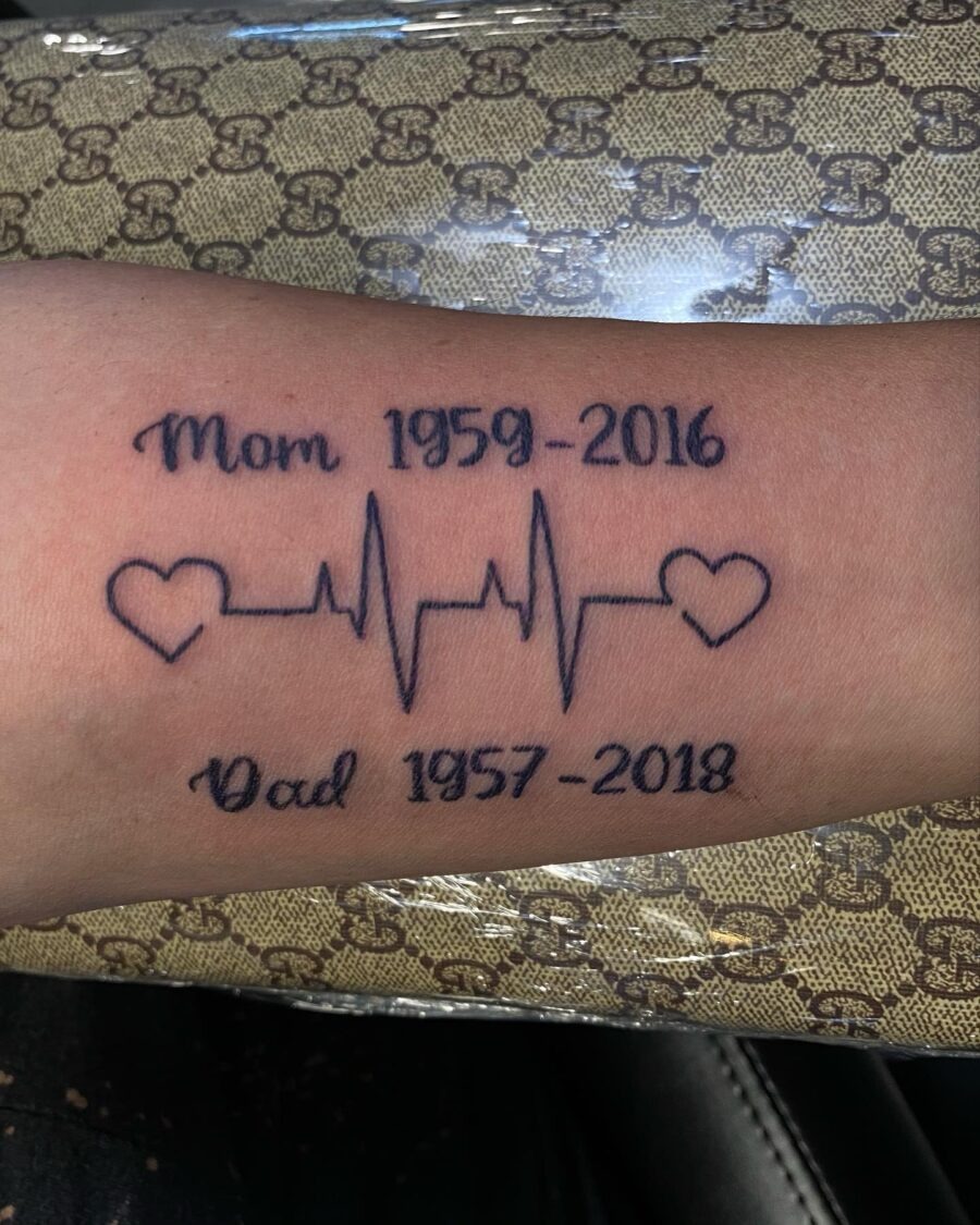 Heartfelt Tribute Through Lifeline Tattoo Tattoo Design