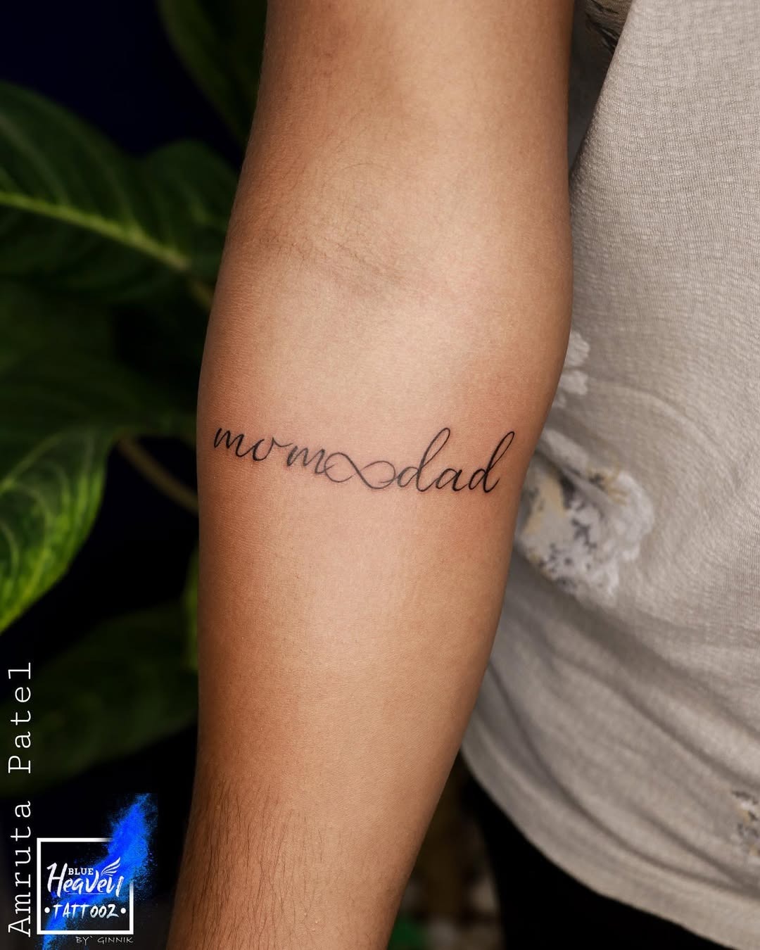 Elegant infinity tattoo with a personal touch Tattoo Design